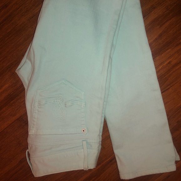 Authentic Lilly Pulitzer Light Blue Jeans - Picture 4 of 4